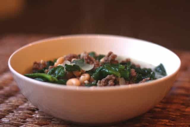 Hearty Italian White Bean, Spinach & Beef Soup Recipe Guide